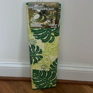 NWT Hawaiian Dish Drying Mat 🌿